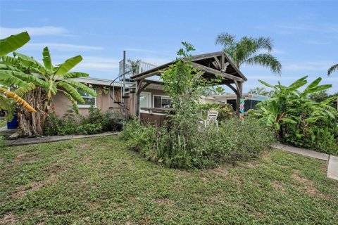 Casa en venta en New Port Richey, Florida, 2 dormitorios, 99.5 m2 № 1895044 - foto 30