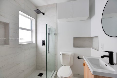 Villa ou maison à louer à Miami, Floride: 1 chambre, 20.44 m2 № 1934500 - photo 7