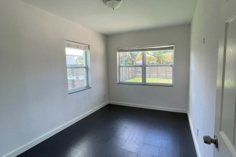 Villa ou maison à louer à Fort Lauderdale, Floride: 3 chambres, 92.9 m2 № 2417426 - photo 22