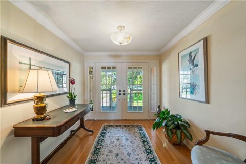 House in Saint Petersburg, Florida 3 bedrooms, 252.69 sq.m. № 1803057 - photo 5
