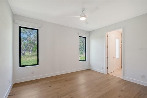 Villa ou maison à vendre à Sarasota, Floride: 5 chambres, 394.28 m2 № 1638252 - photo 22