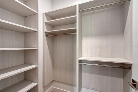 Villa ou maison à vendre à Sarasota, Floride: 5 chambres, 394.28 m2 № 1638252 - photo 25