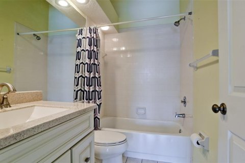 Villa ou maison à vendre à Bradenton, Floride: 2 chambres, 127.09 m2 № 2200419 - photo 27