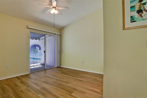 Villa ou maison à vendre à Bradenton, Floride: 2 chambres, 127.09 m2 № 2200419 - photo 24