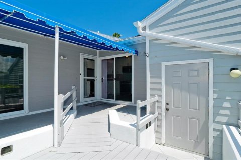 Villa ou maison à vendre à Bradenton, Floride: 2 chambres, 127.09 m2 № 2200419 - photo 13