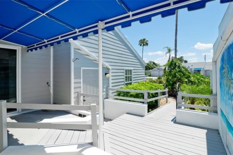 Villa ou maison à vendre à Bradenton, Floride: 2 chambres, 127.09 m2 № 2200419 - photo 11