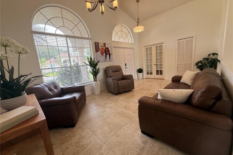 Villa ou maison à vendre à Orlando, Floride: 4 chambres, 214.14 m2 № 2410249 - photo 6