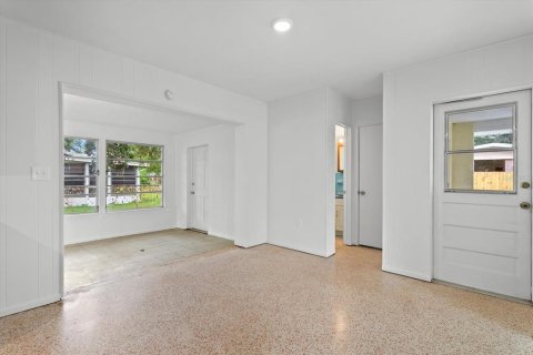 Casa en venta en Sarasota, Florida, 2 dormitorios, 134.34 m2 № 2368914 - foto 19