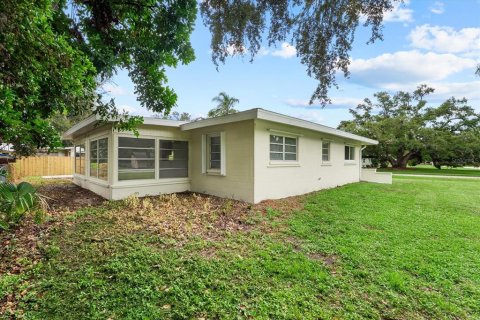Casa en venta en Sarasota, Florida, 2 dormitorios, 134.34 m2 № 2368914 - foto 6