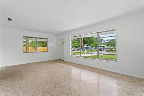 Casa en venta en Sarasota, Florida, 2 dormitorios, 134.34 m2 № 2368914 - foto 9