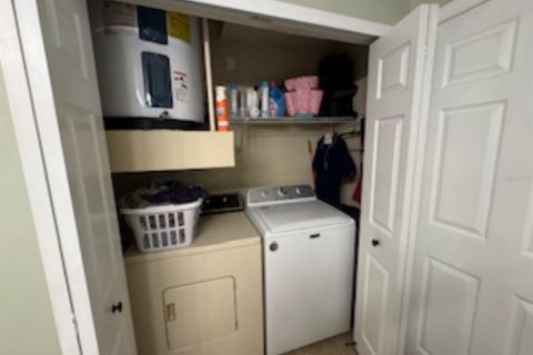 Condo in Tampa, Florida, 1 bedroom  № 1563868 - photo 21