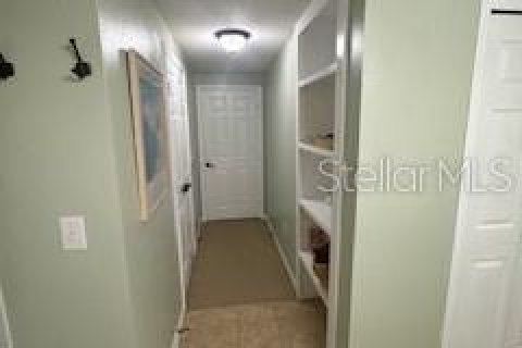 Condo in Tampa, Florida, 1 bedroom  № 1563868 - photo 17