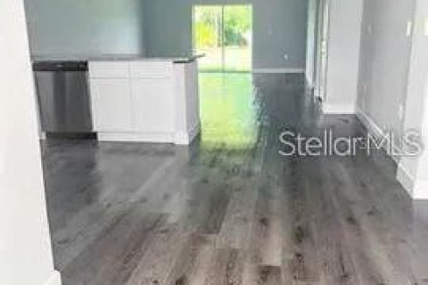 Apartment in Port Charlotte, Florida 3 bedrooms, 155.8 sq.m. № 1754581 - photo 3
