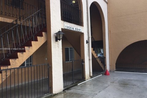 Condominio en venta en Hialeah, Florida, 2 dormitorios, 96.9 m2 № 1862922 - foto 6