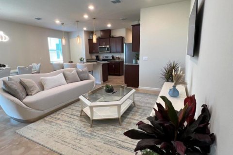 Villa ou maison à louer à Kissimmee, Floride: 4 chambres, 146.79 m2 № 2279041 - photo 4