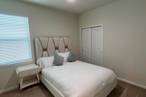 Villa ou maison à louer à Kissimmee, Floride: 4 chambres, 146.79 m2 № 2279041 - photo 8