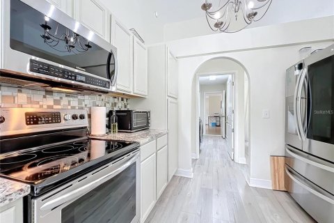 Casa en venta en Minneola, Florida, 3 dormitorios, 185.43 m2 № 1916063 - foto 16
