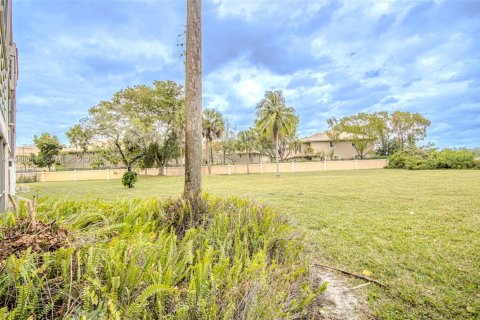 Купить кондоминиум в Санрайз, Флорида 1 спальня, 86.68м2, № 2007135 - фото 21