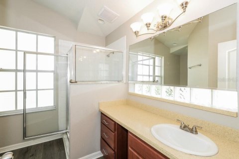 House in Valrico, Florida 4 bedrooms, 147.71 sq.m. № 1905082 - photo 11