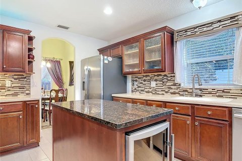 House in New Smyrna Beach, Florida 3 bedrooms, 220.74 sq.m. № 2234258 - photo 21