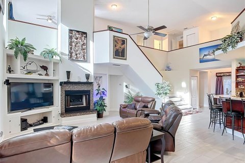 House in New Smyrna Beach, Florida 3 bedrooms, 220.74 sq.m. № 2234258 - photo 14