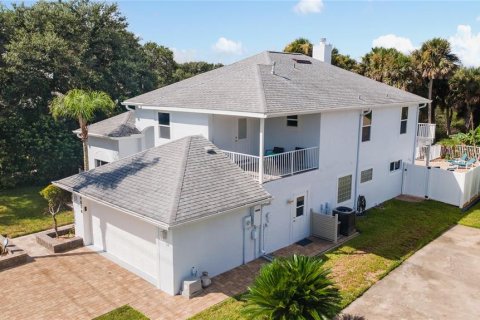 House in New Smyrna Beach, Florida 3 bedrooms, 220.74 sq.m. № 2234258 - photo 4