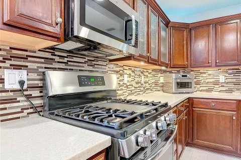 House in New Smyrna Beach, Florida 3 bedrooms, 220.74 sq.m. № 2234258 - photo 25