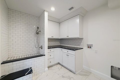 Villa ou maison à vendre à Ocala, Floride: 5 chambres, 380.9 m2 № 2406456 - photo 28