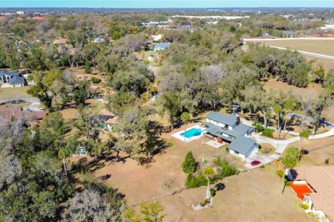 Villa ou maison à vendre à Ocala, Floride: 5 chambres, 380.9 m2 № 2406456 - photo 4