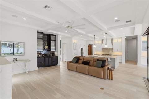 Villa ou maison à vendre à Orlando, Floride: 6 chambres, 381.36 m2 № 2210784 - photo 23