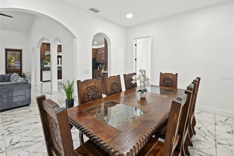 Villa ou maison à vendre à Pierson, Floride: 6 chambres, 387.4 m2 № 2437135 - photo 27