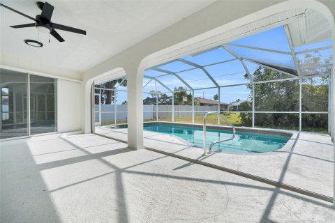 Casa en venta en Port Charlotte, Florida, 3 dormitorios, 195.19 m2 № 1684824 - foto 22