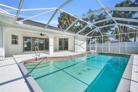 Casa en venta en Port Charlotte, Florida, 3 dormitorios, 195.19 m2 № 1684824 - foto 24