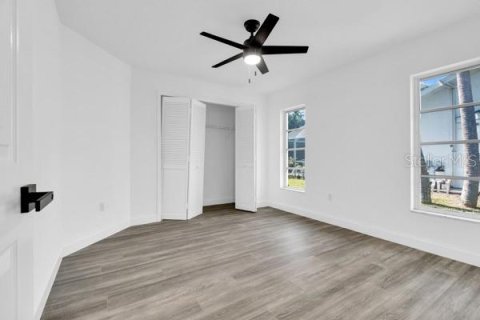 Casa en venta en Port Charlotte, Florida, 3 dormitorios, 195.19 m2 № 1684824 - foto 20
