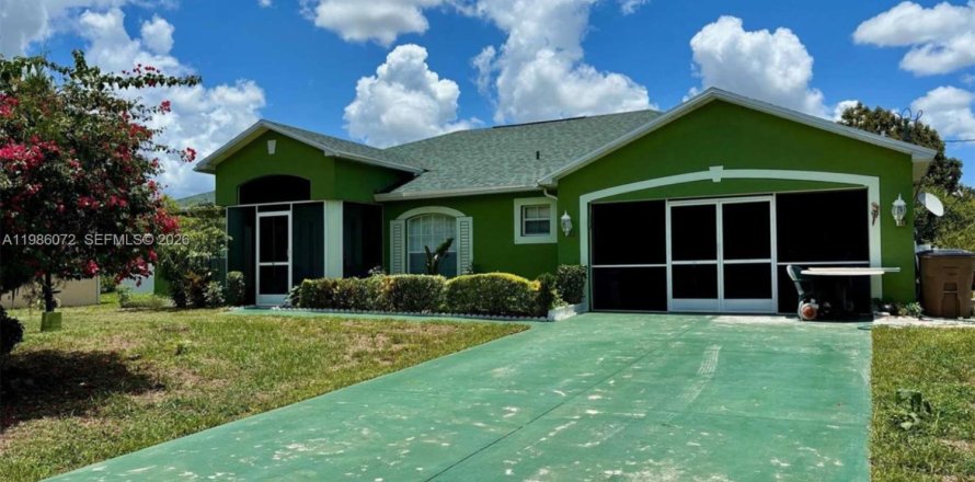 Дом в Лихай-Эйкерс, Флорида 3 спальни, 188.22м2 № 2047879