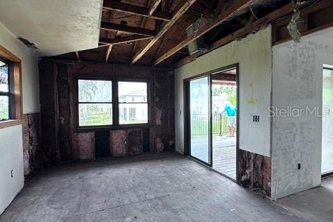 House in Fort Myers, Florida 3 bedrooms, 117.8 sq.m. № 2209396 - photo 6