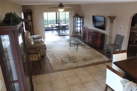 Copropriété à vendre à Bradenton, Floride: 2 chambres, 112.32 m2 № 1919562 - photo 5