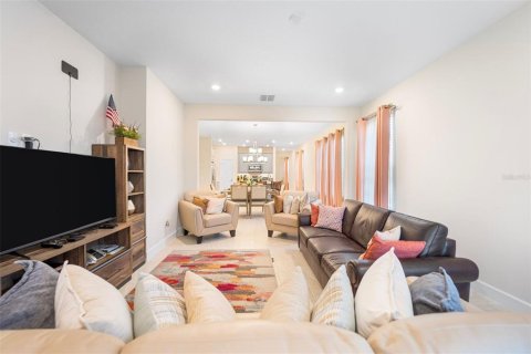 Casa en venta en Poinciana, Florida, 3 dormitorios, 160.07 m2 № 1774910 - foto 18