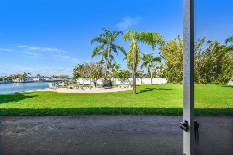 Condominio en venta en Saint Petersburg, Florida, 1 dormitorio, 68.75 m2 № 1530929 - foto 17