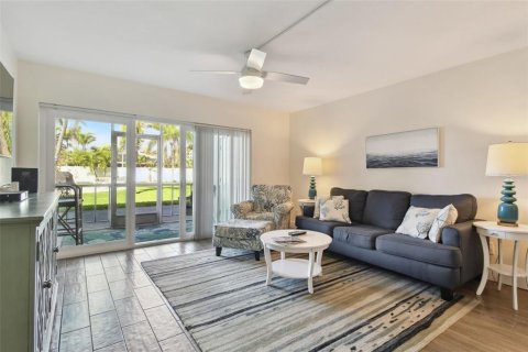Condominio en venta en Saint Petersburg, Florida, 1 dormitorio, 68.75 m2 № 1530929 - foto 8