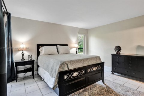 Townhouse in Tamarac, Florida 2 bedrooms № 1752859 - photo 18