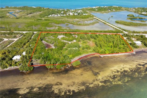 Commercial property in Marathon, Florida № 2000636 - photo 12