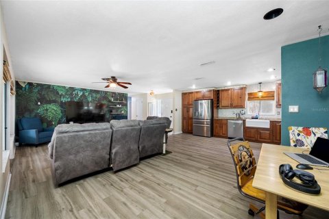 Villa ou maison à vendre à Largo, Floride: 2 chambres, 127.18 m2 № 2408232 - photo 26