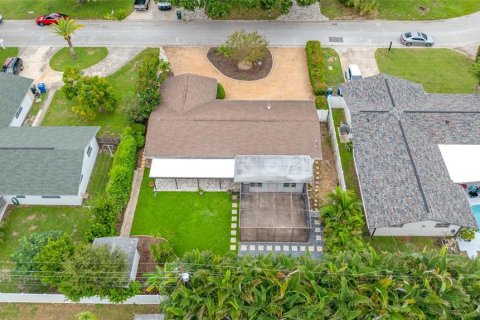 Villa ou maison à vendre à Largo, Floride: 2 chambres, 127.18 m2 № 2408232 - photo 17