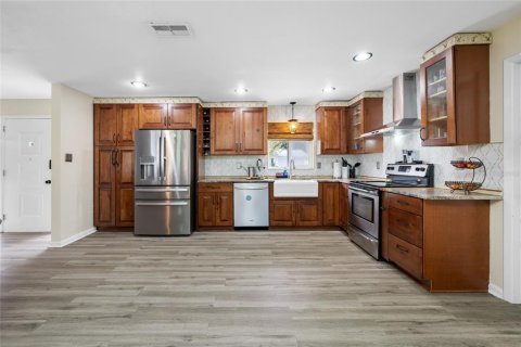 Villa ou maison à vendre à Largo, Floride: 2 chambres, 127.18 m2 № 2408232 - photo 22