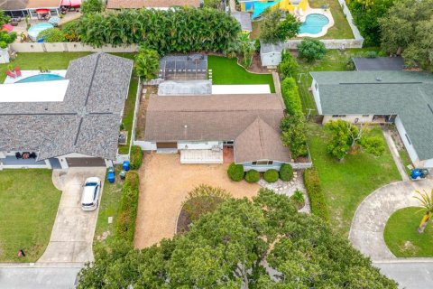 Villa ou maison à vendre à Largo, Floride: 2 chambres, 127.18 m2 № 2408232 - photo 13
