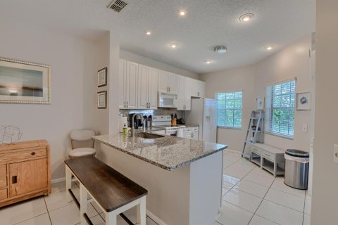 Copropriété à louer à Boca Raton, Floride: 2 chambres, 106.37 m2 № 2176304 - photo 9