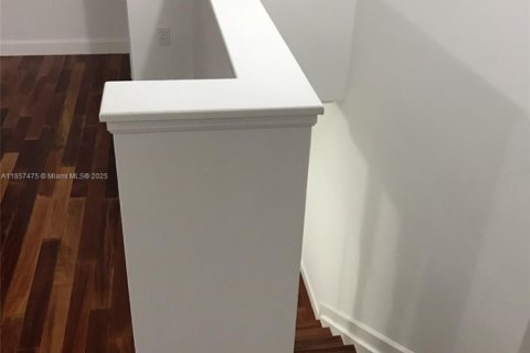 Купить таунхаус в Авентура, Флорида 2 спальни, 122.26м2, № 2012730 - фото 26