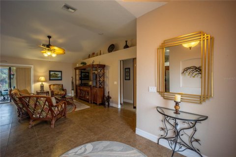 Casa en venta en Port Charlotte, Florida, 3 dormitorios, 132.11 m2 № 1917547 - foto 11