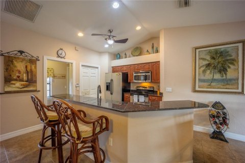 Casa en venta en Port Charlotte, Florida, 3 dormitorios, 132.11 m2 № 1917547 - foto 9